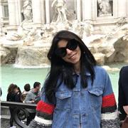 Studentessa Universitaria offre ripetizioni